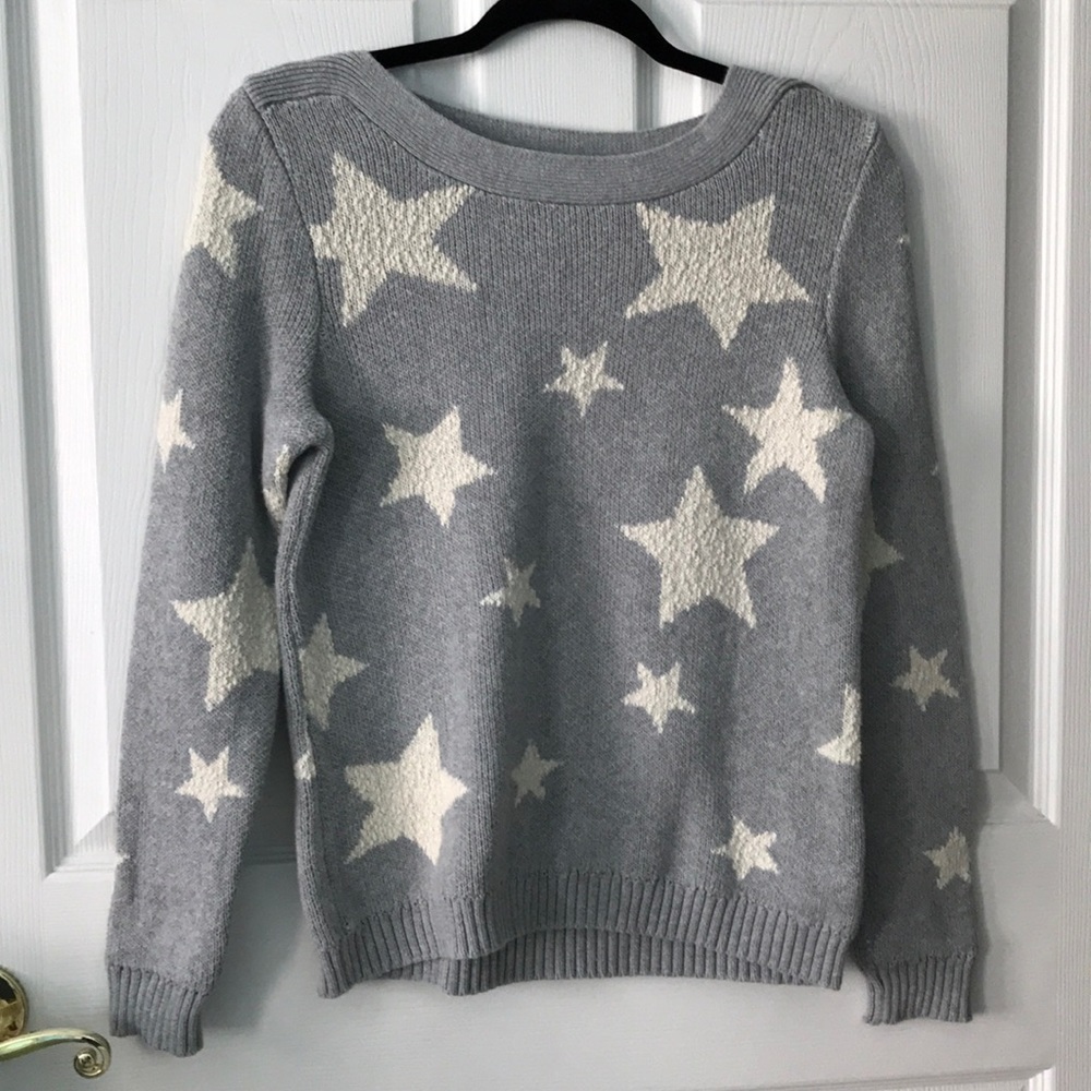 Grey star sweater